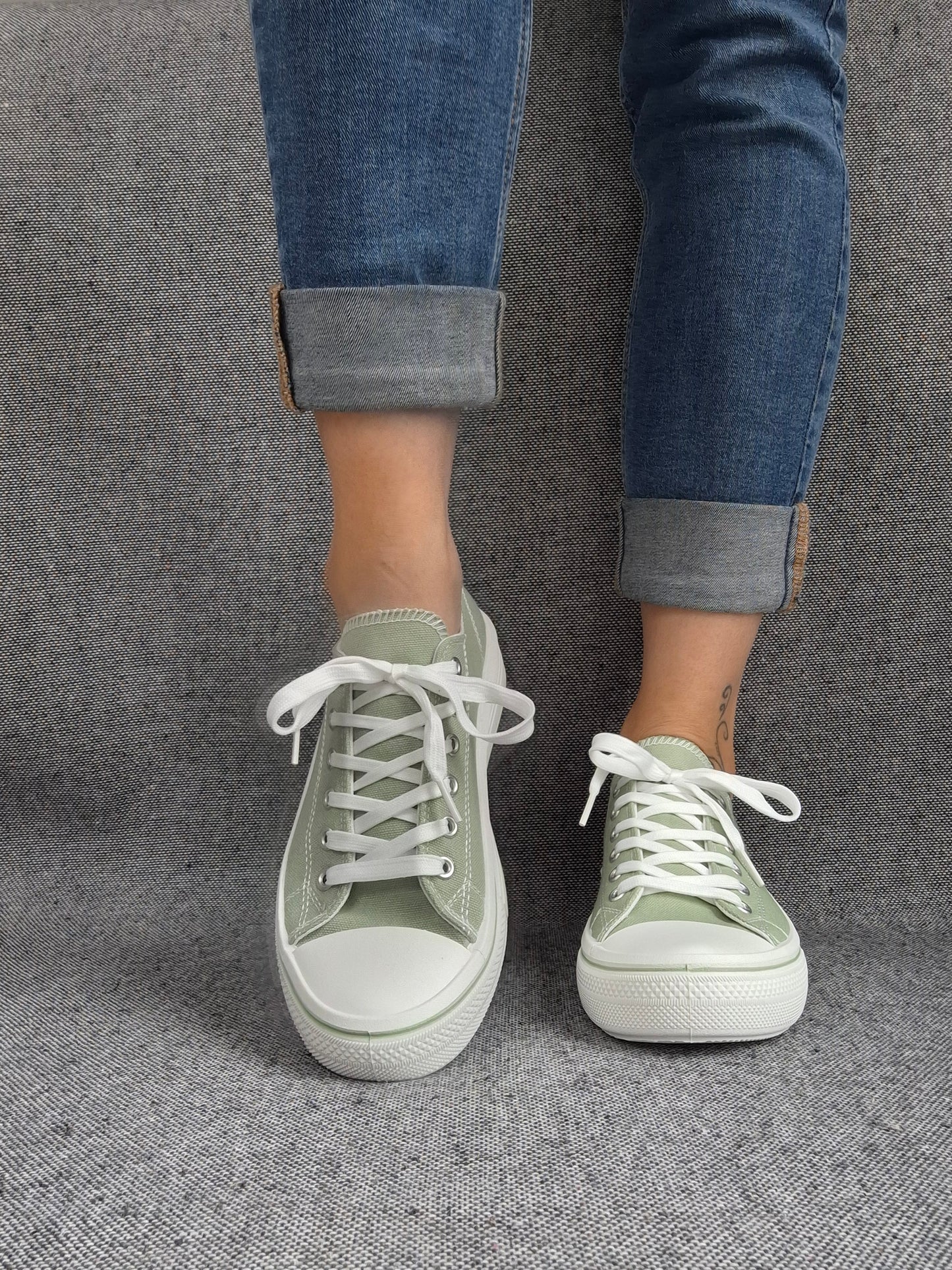 Chaussures baskets en toile vert olive semelle épaisse style converse