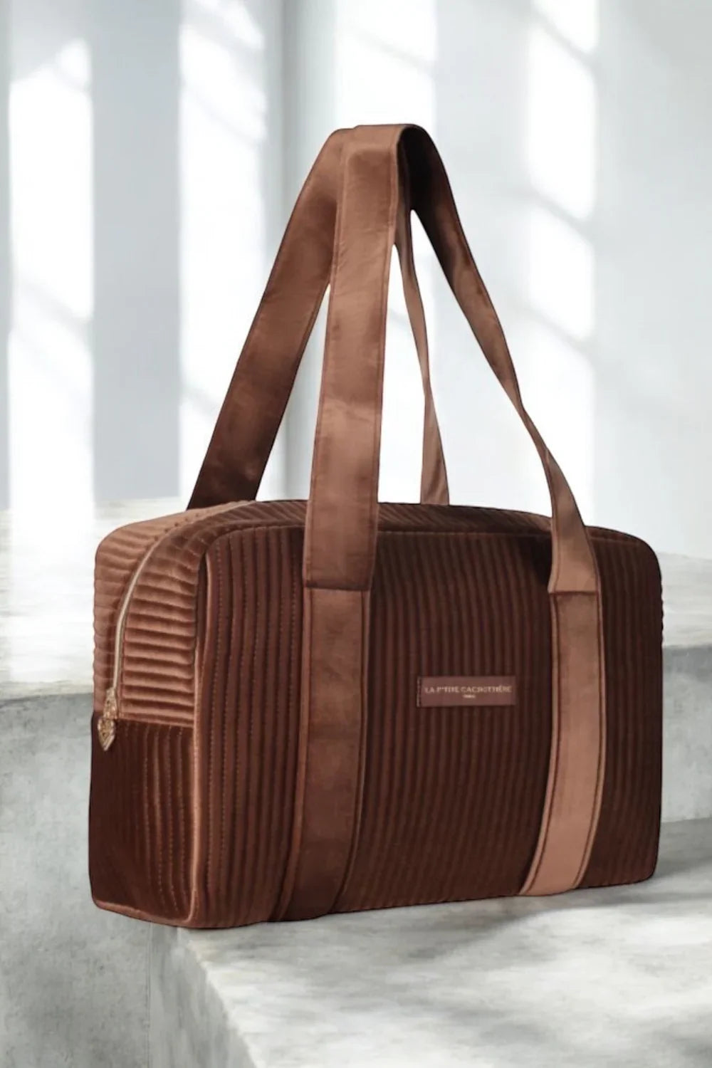 Sac week-end de voyage polochon velours matelassé marron