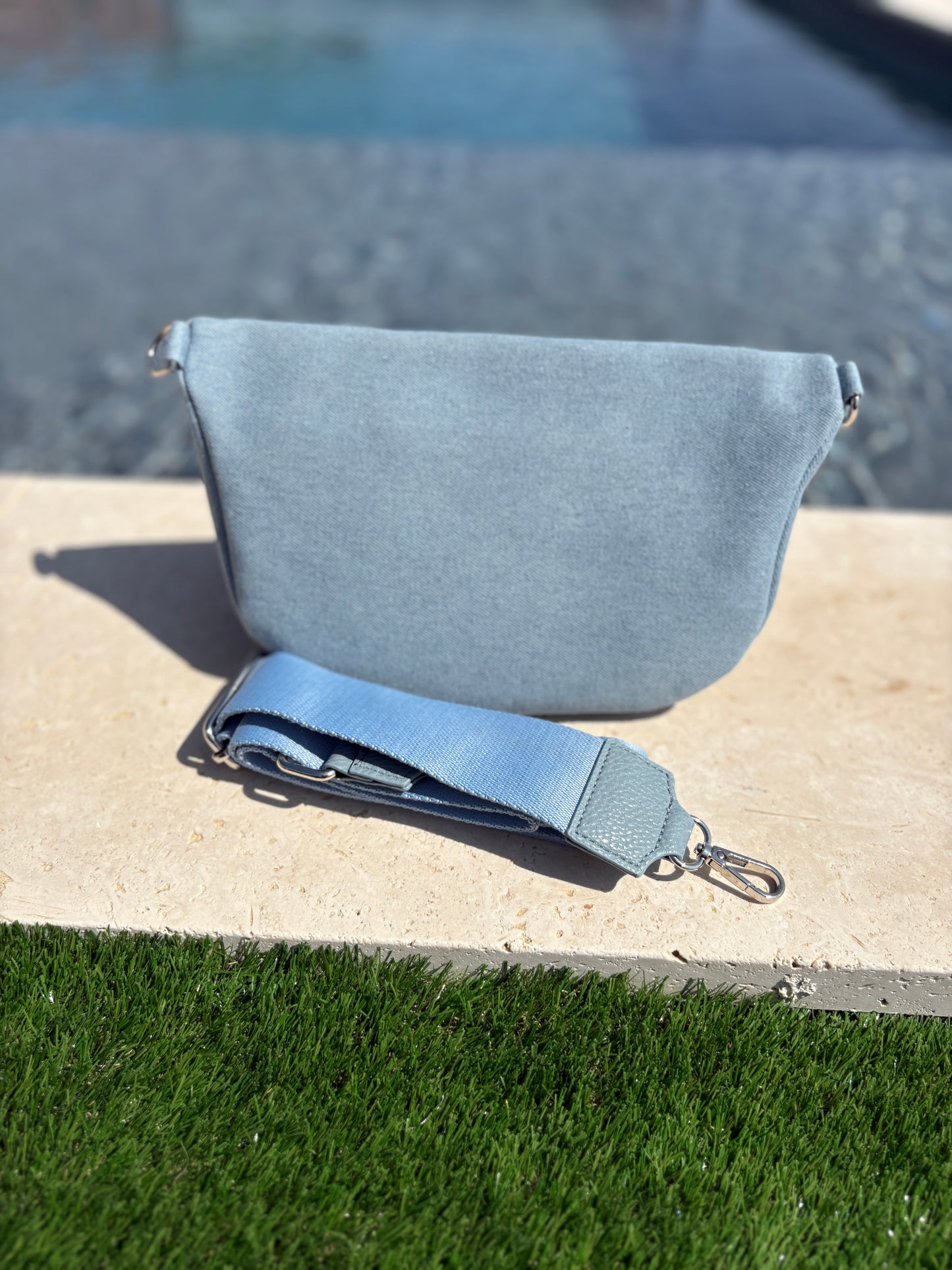 Sac banane XL tissu jean bleu clair 2 poches