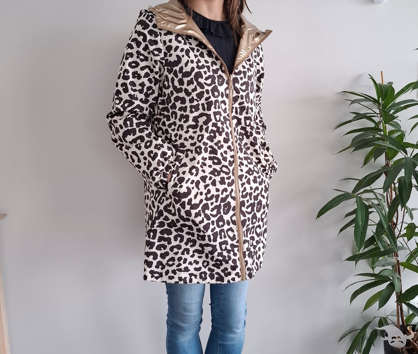 Attrait Paris - Manteau long sans ouate imperméable doré réversible avec motif léopard avec capuche