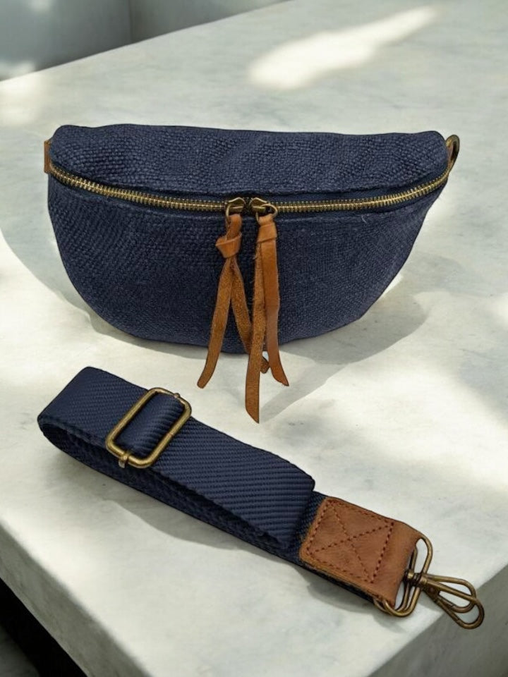 Sac banane en jute bleu denim 1 poche doubles curseurs
