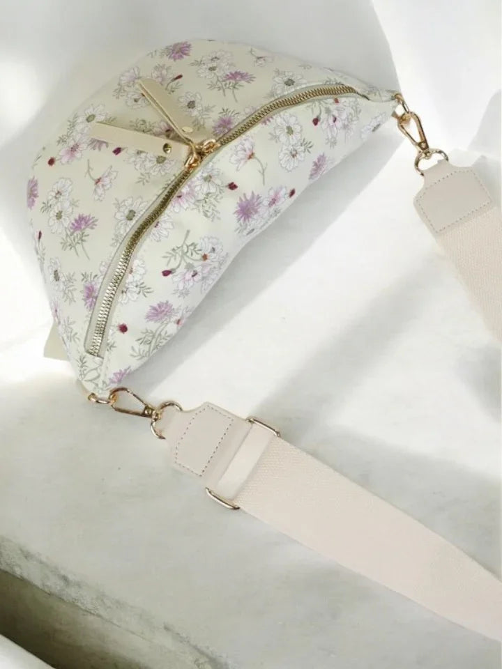Sac banane en tissu coton blanc motif floral vert tres clair et rose