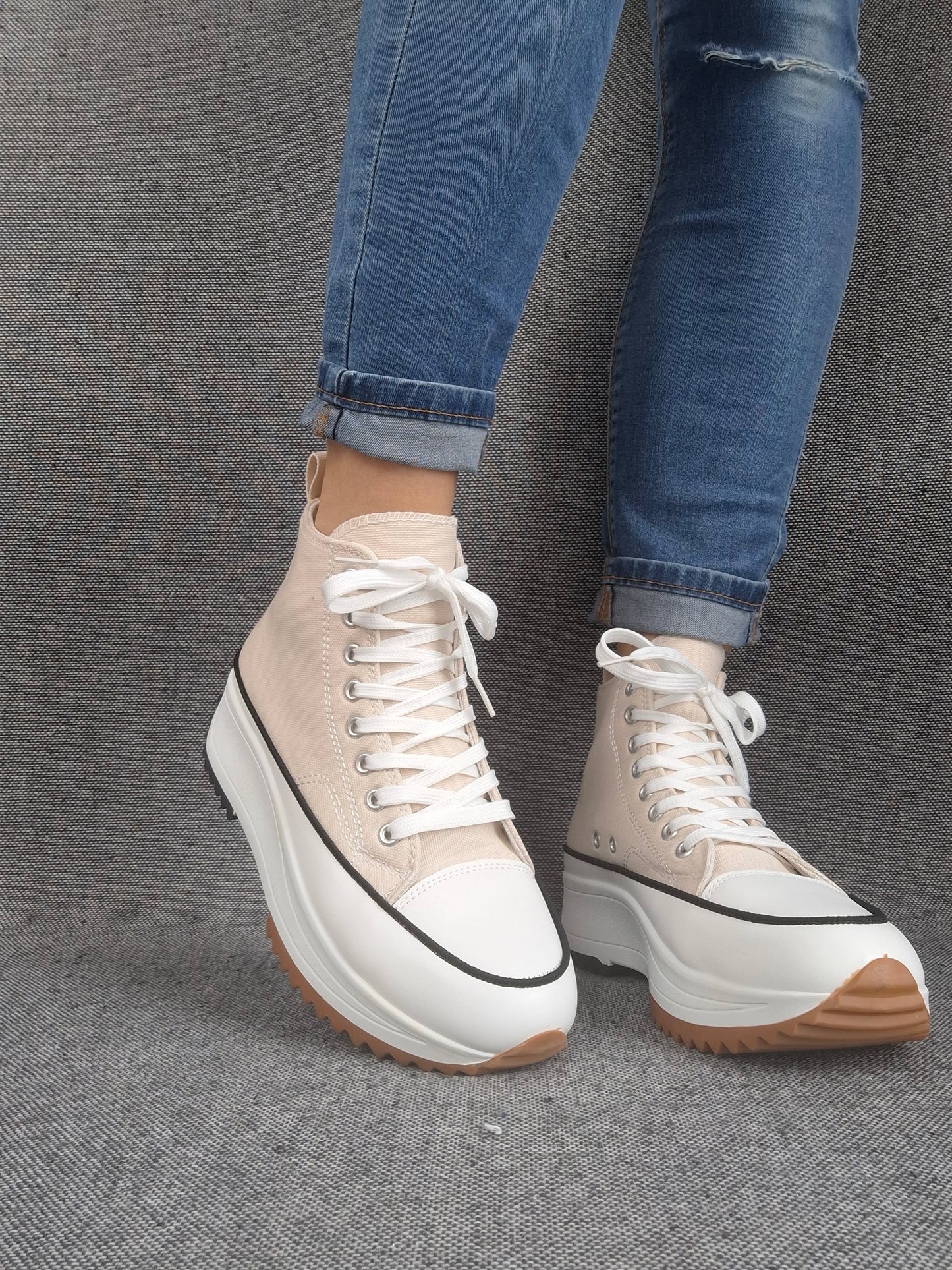 Chaussures baskets haute plate-forme toile beige et blanc