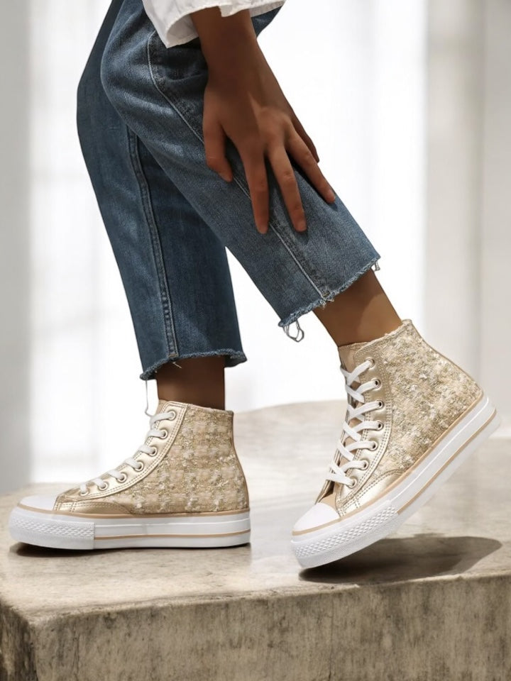 Chaussures baskets hautes en tweed doré style converse