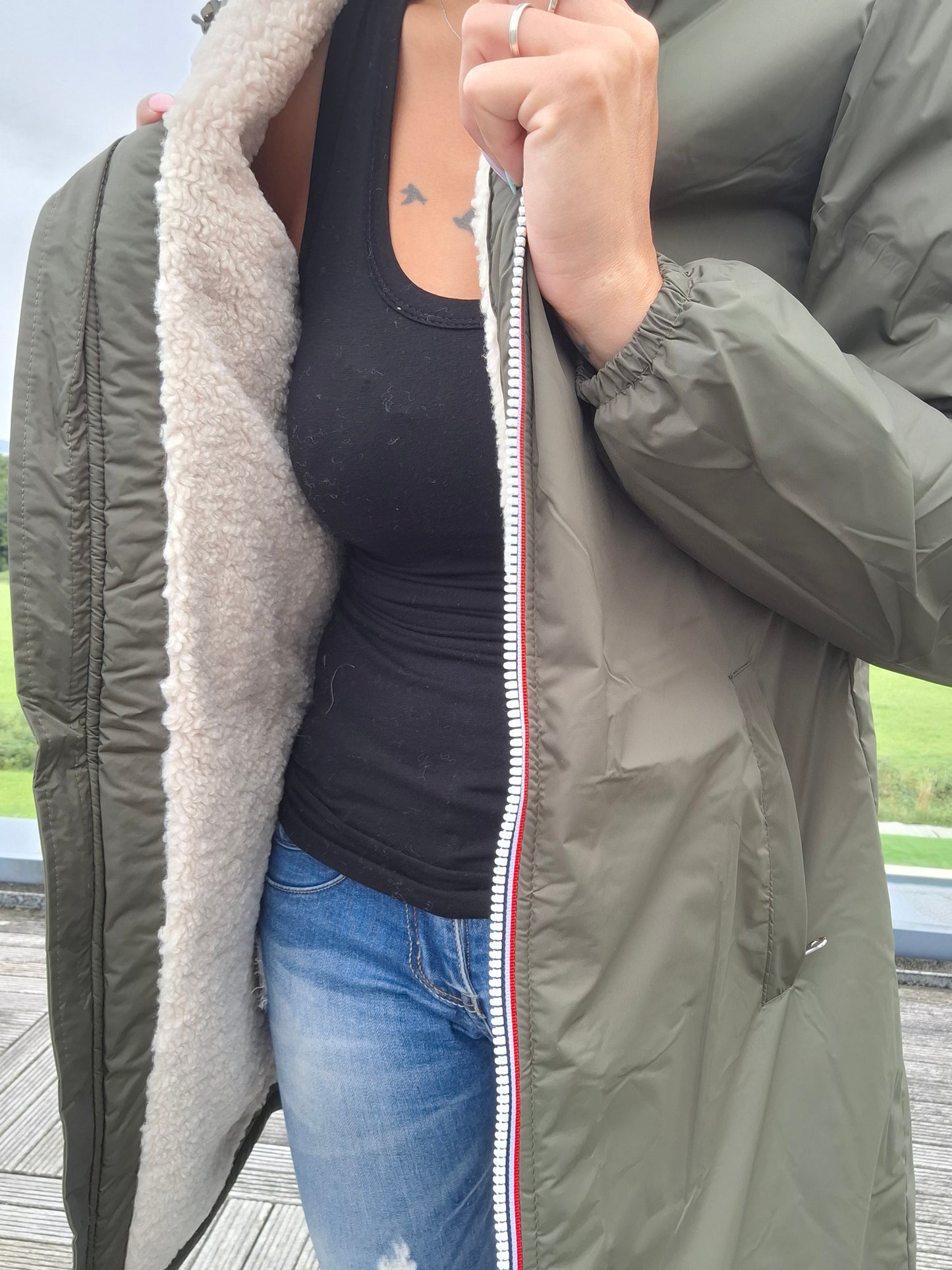 Laura Jo - Imperméable fourré long fausse fourrure kaki intérieur sherpa beige