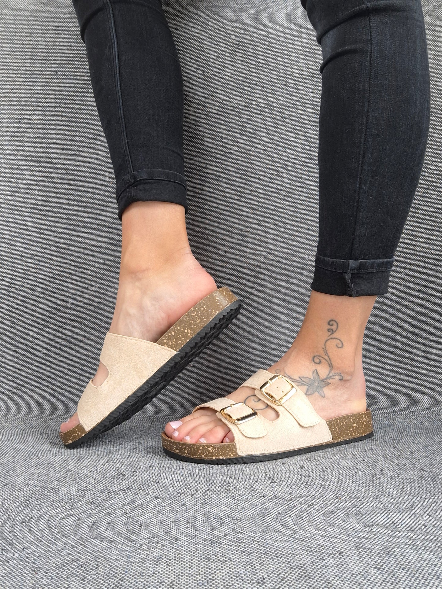 Chaussures sandales type Birk beige clair 2 brides