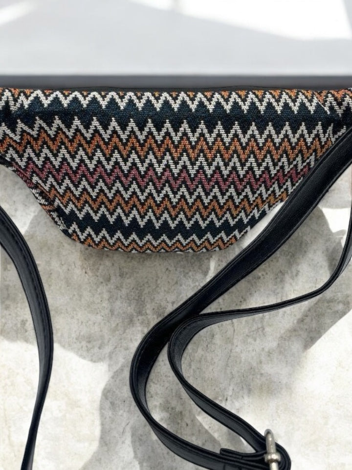 Sac banane simili cuir et tissu noir