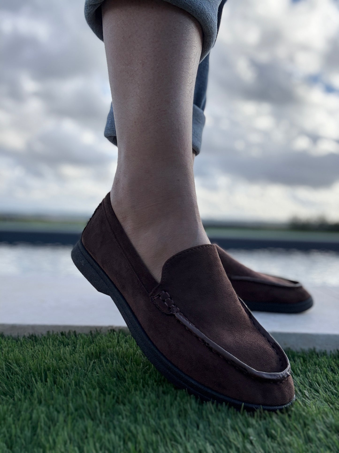 Chaussures mocassins bateau toucher daim marron chocolat