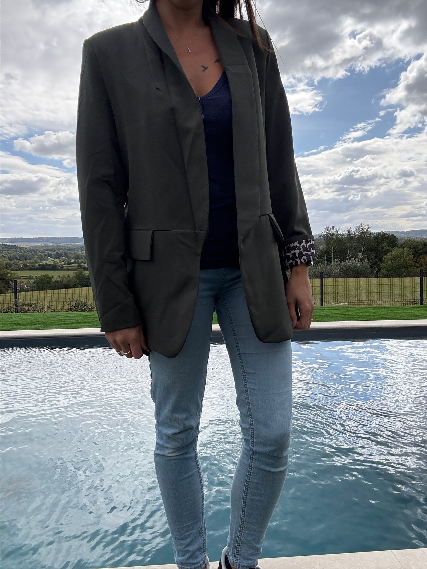 Veste blazer vert kaki avec détails léopard