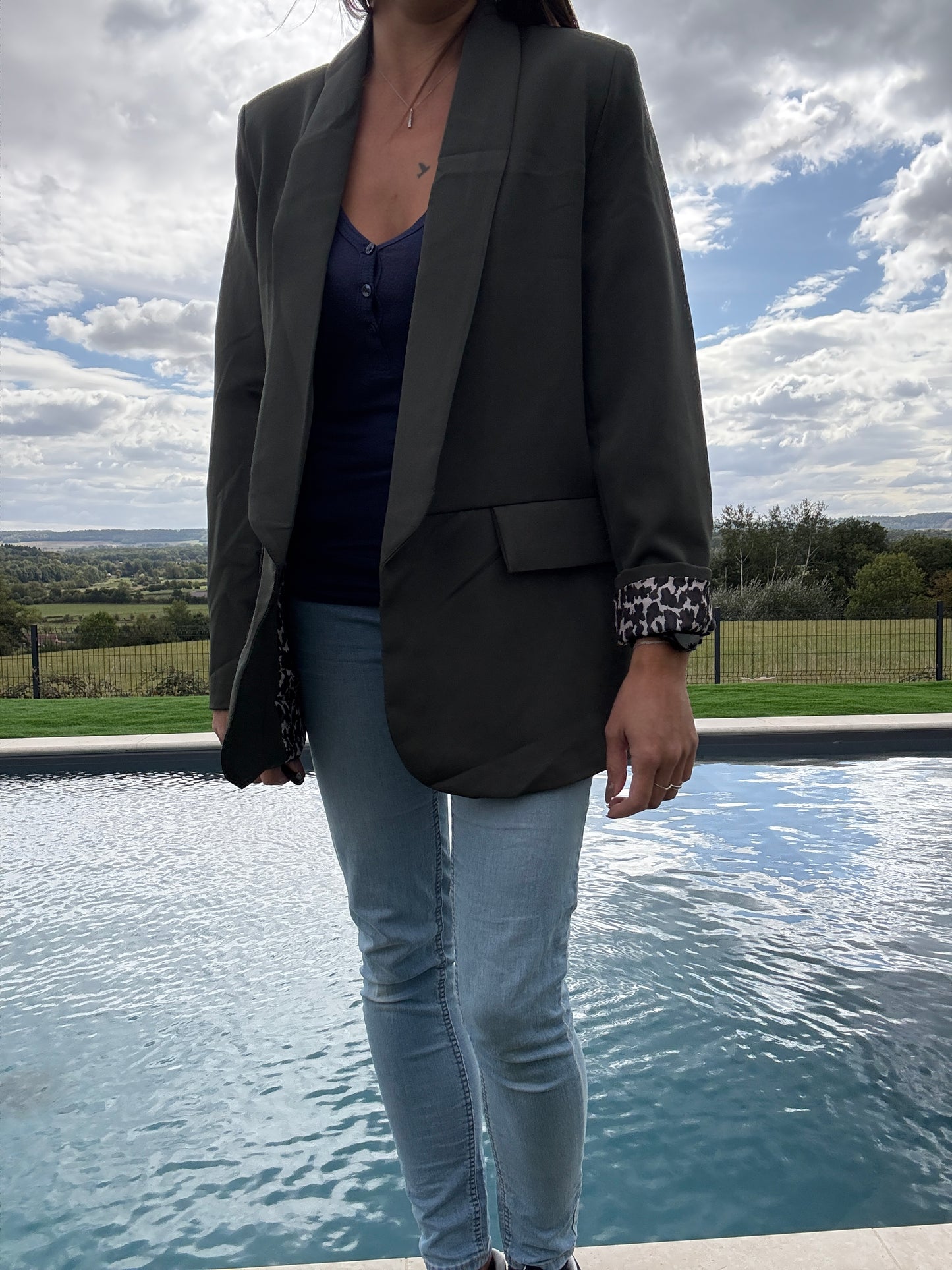 Veste blazer vert kaki avec détails léopard