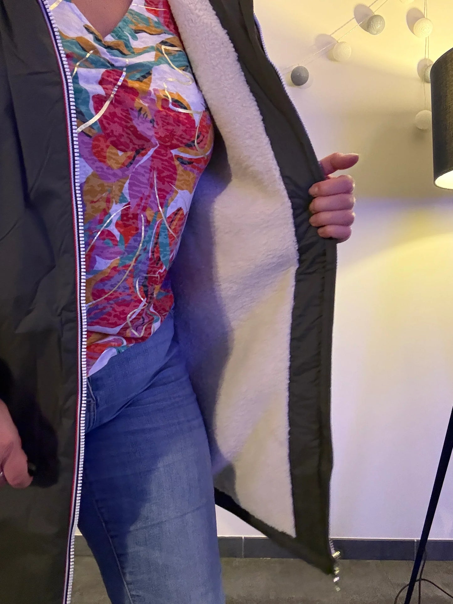 Imperméable Long Femme Grande Taille Laura Jo - Parka Kaki Fourrée Sherpa Beige Curvy avec Capuche