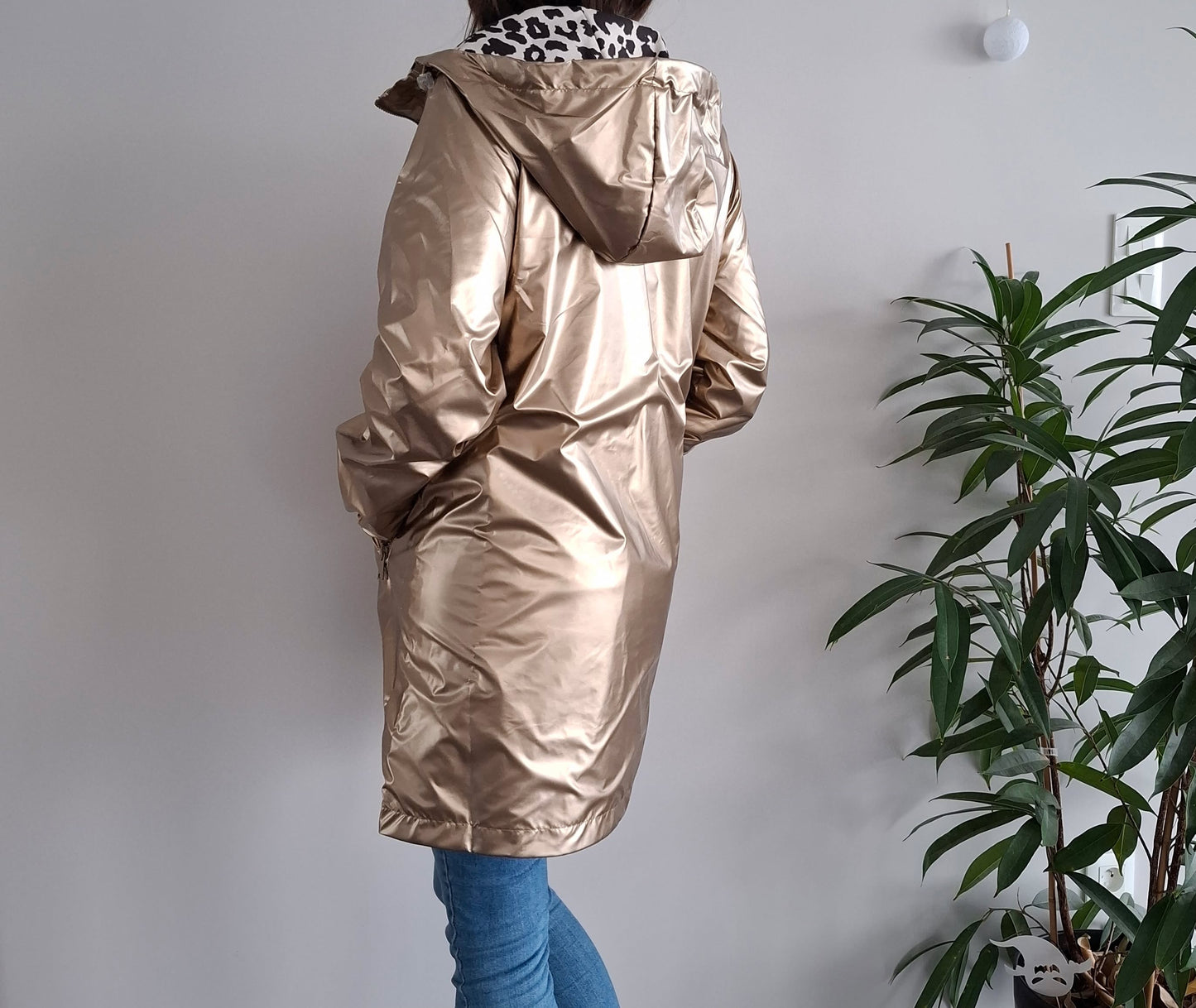 Attrait Paris - Manteau long sans ouate imperméable doré réversible avec motif léopard avec capuche