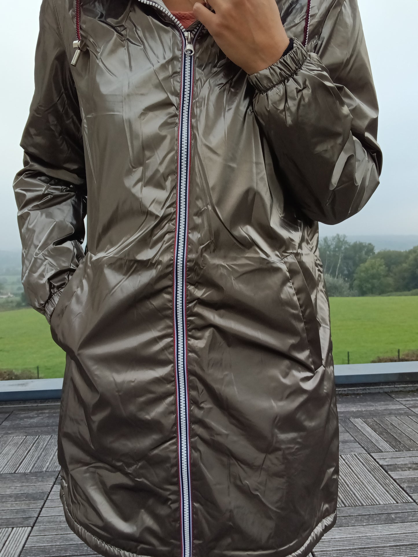Laura Jo - Imperméable long doublé en fausse fourrure cordon tricolore couleur bronze