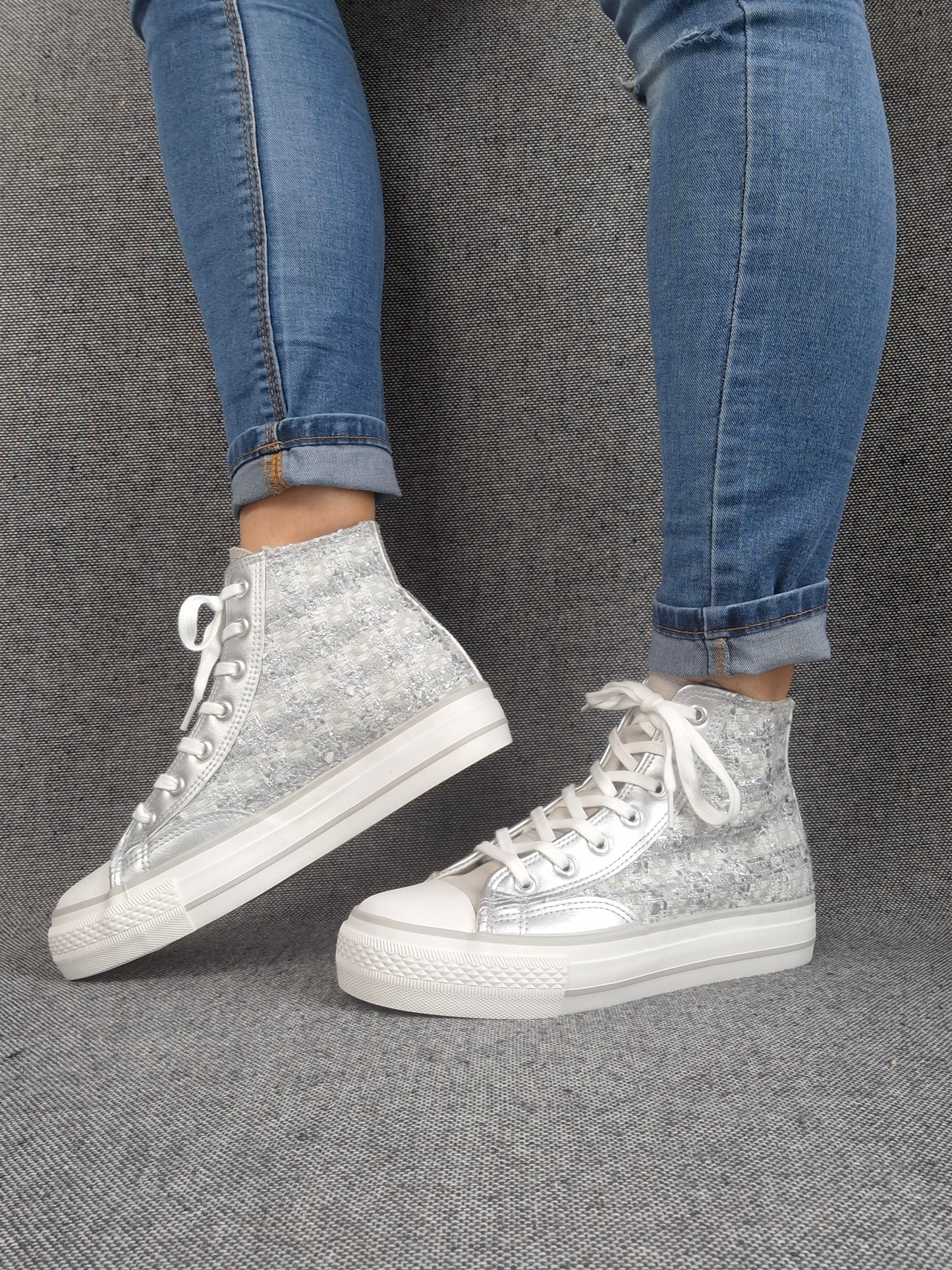 Chaussures baskets hautes en tweed argenté style converse