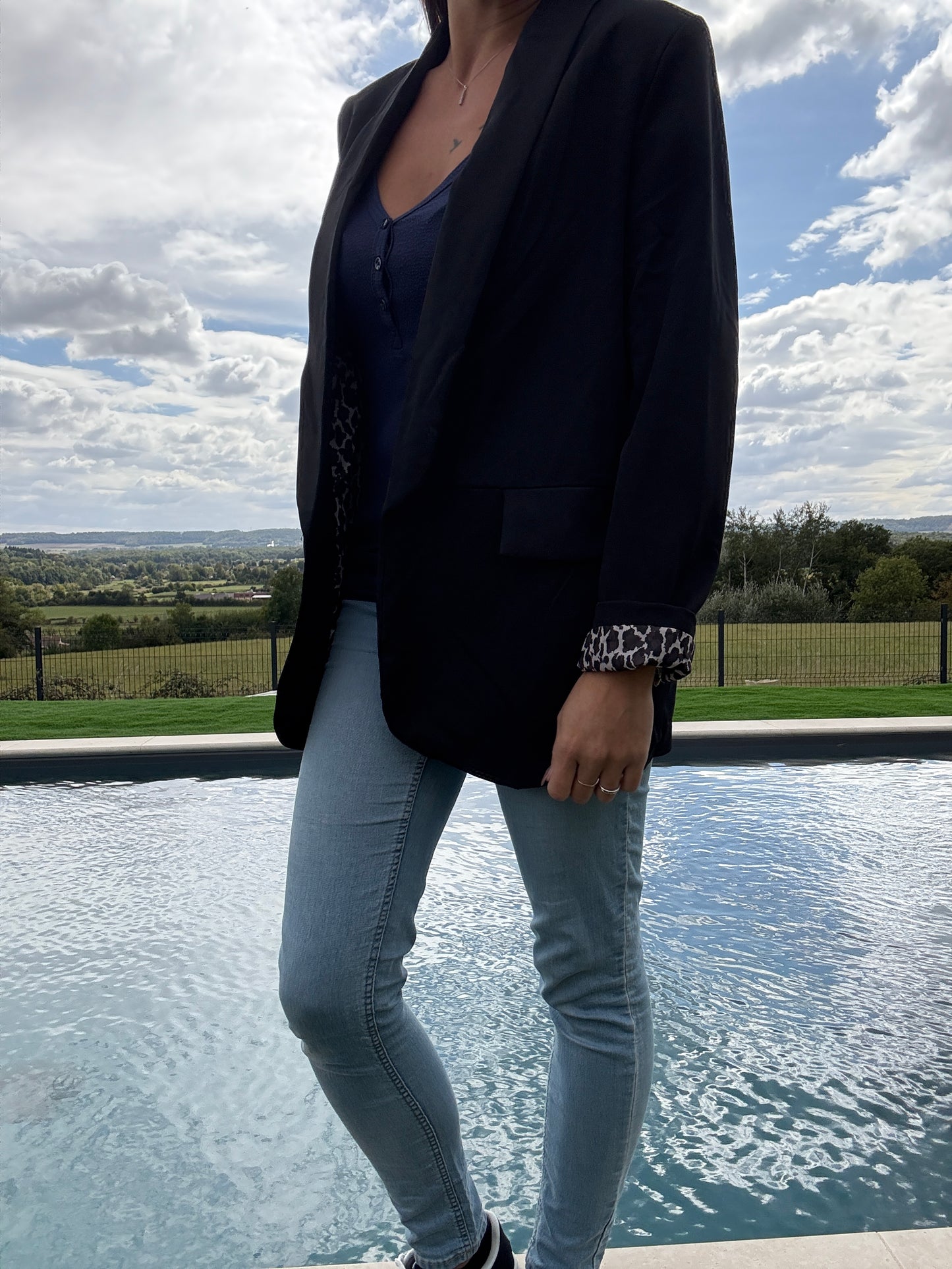 Veste blazer noir avec détails léopard