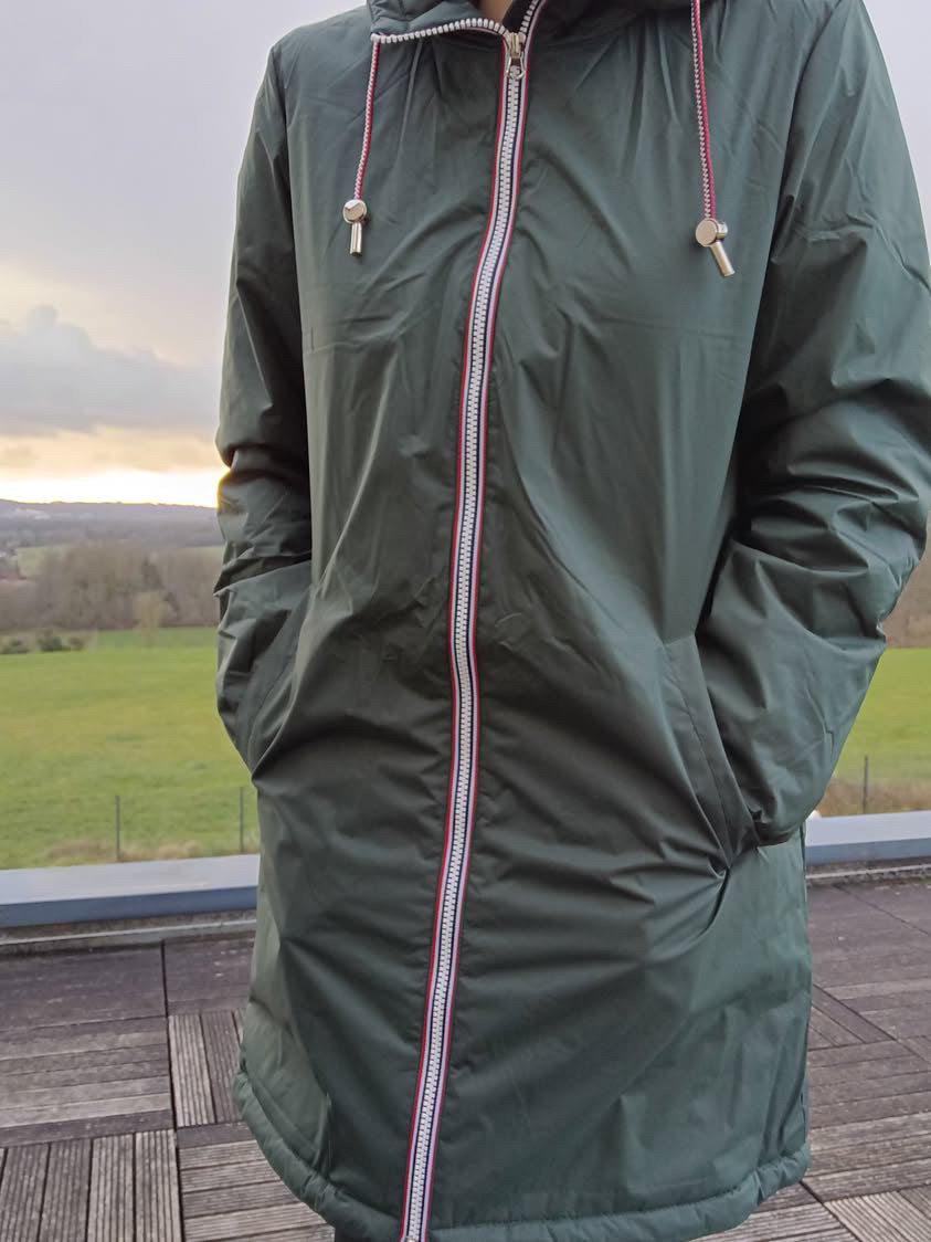 Laura Jo - Imperméable long doublé en fausse fourrure cordon tricolore couleur vert forêt