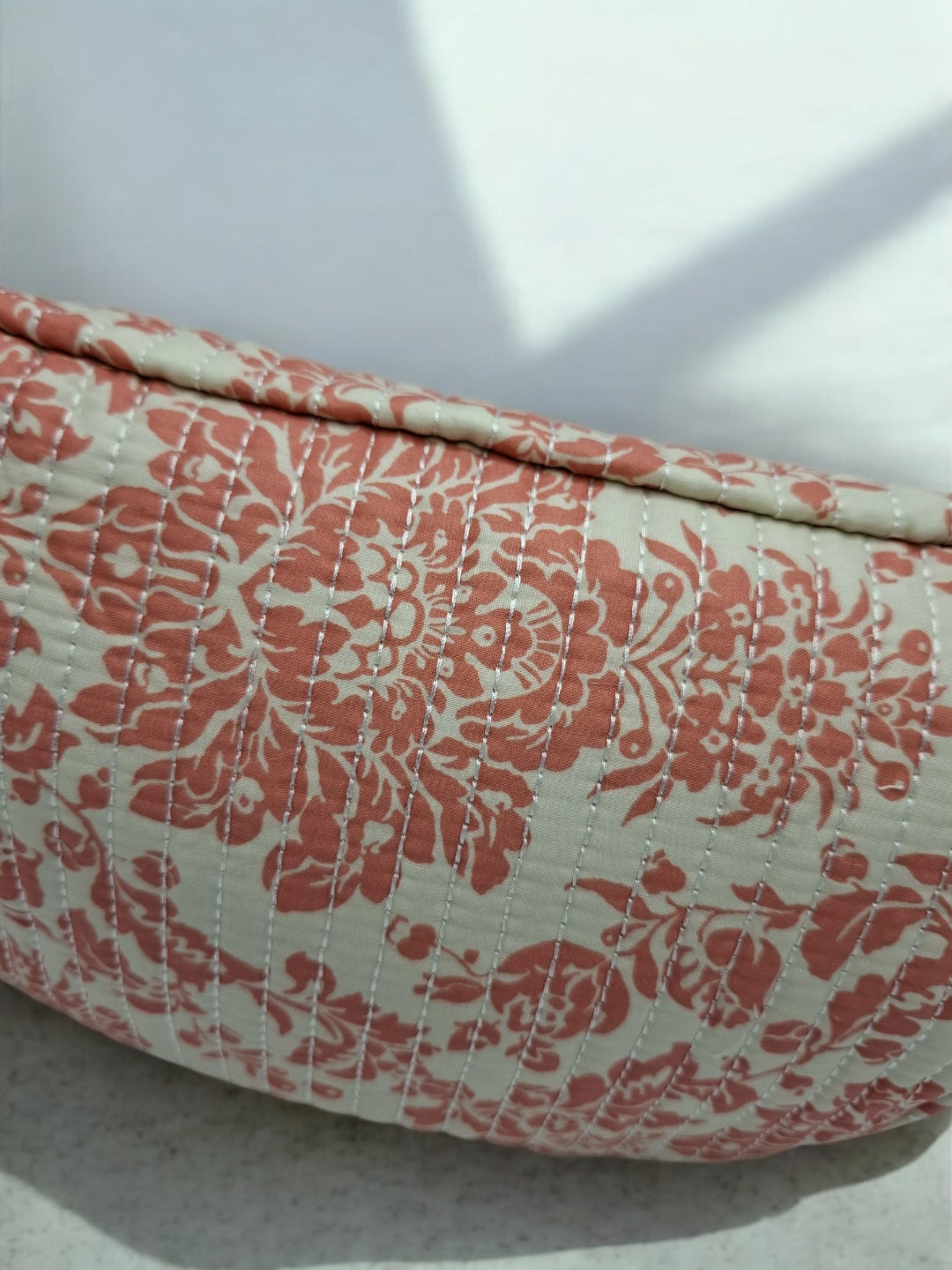 Sac banane coton matelassé blanc liberty fleuri corail creme