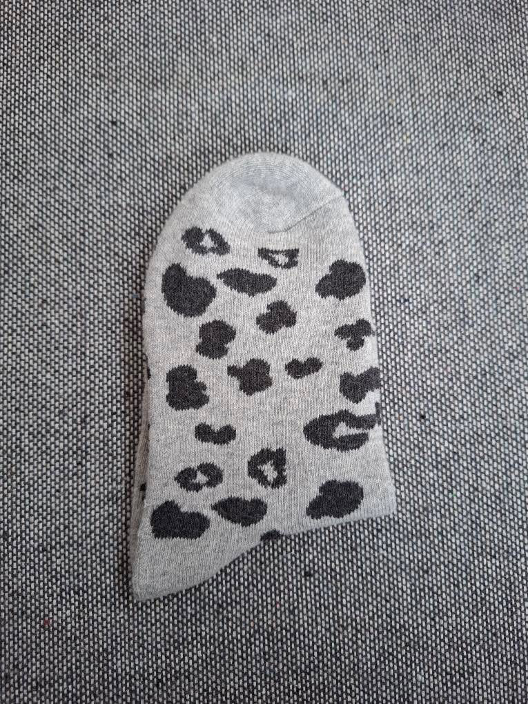 Paire de chaussettes gris en coton à motif léopard noir