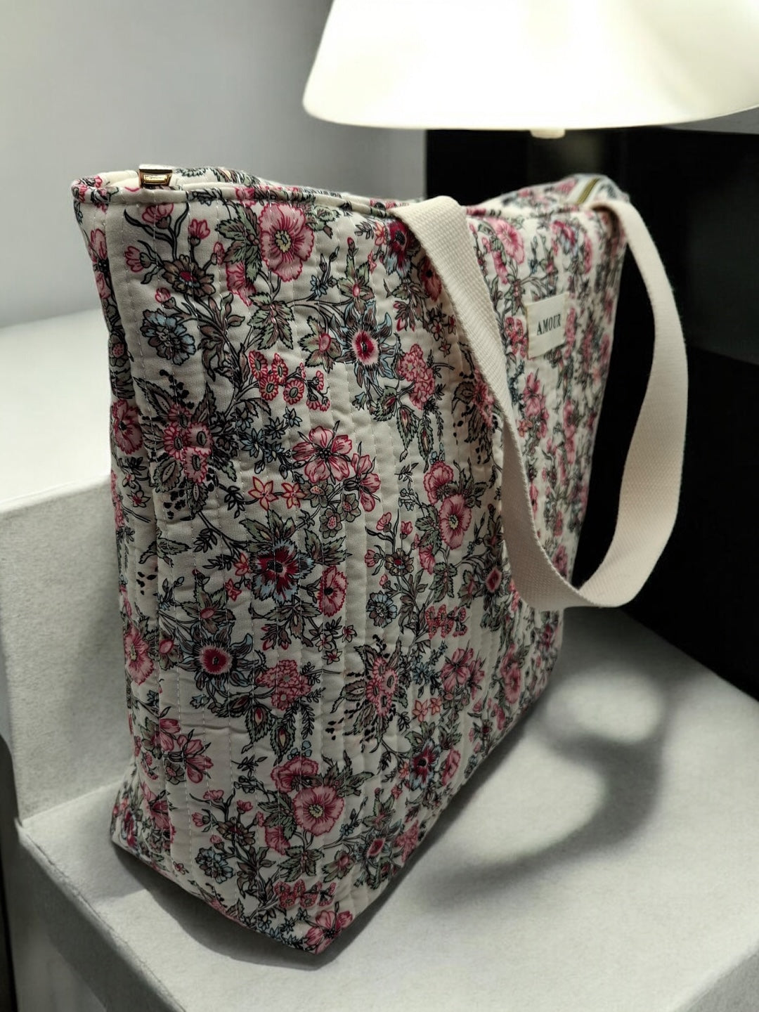 Sac cabas porté épaule en coton liberty fleuri noir rose crème