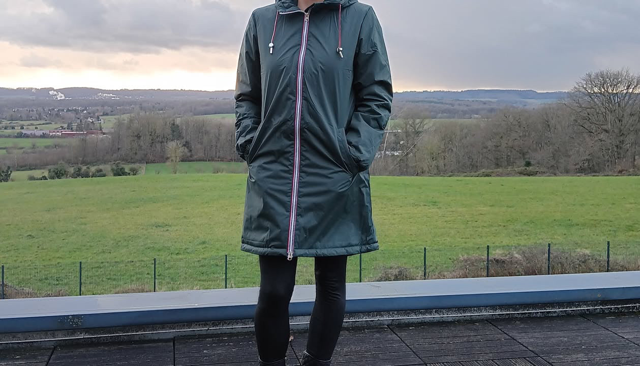 Laura Jo - Imperméable long doublé en fausse fourrure cordon tricolore couleur vert forêt