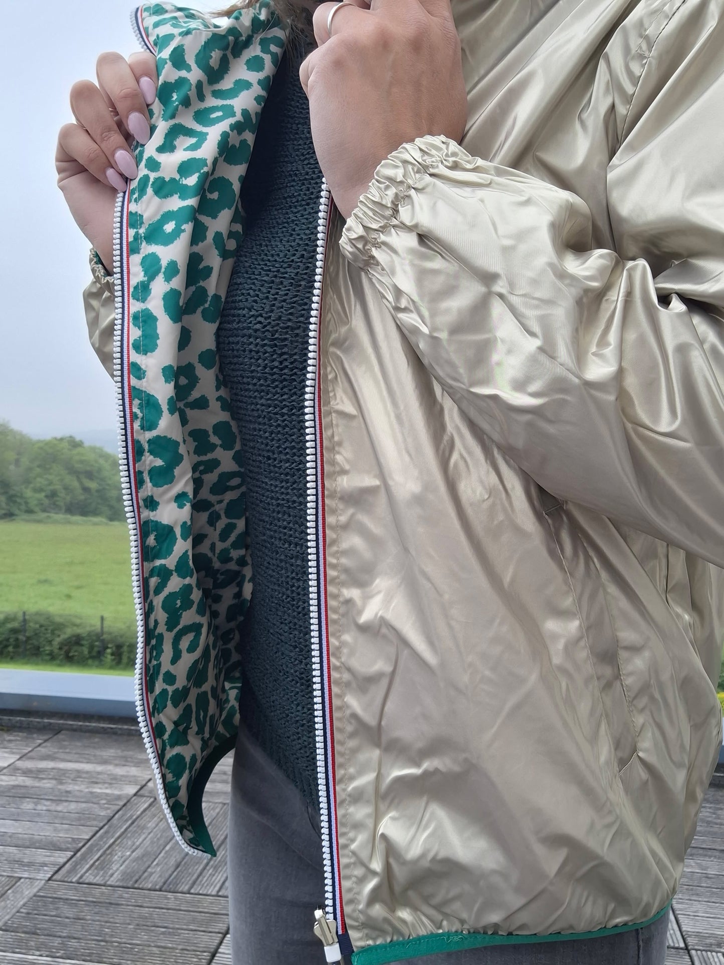 Escandelle - Parka imperméable courte Léopard vert réversible doré