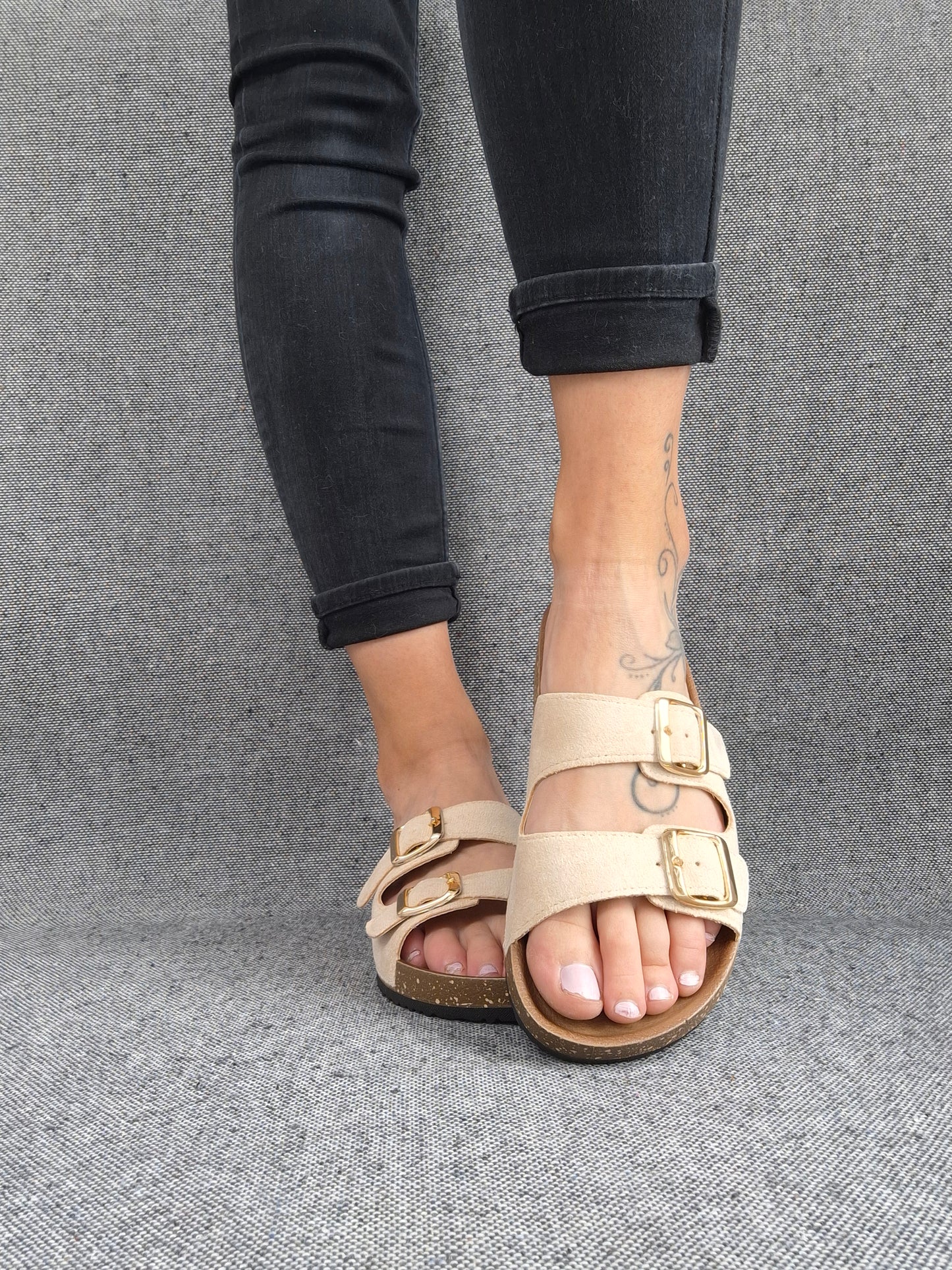 Chaussures sandales type Birk beige clair 2 brides