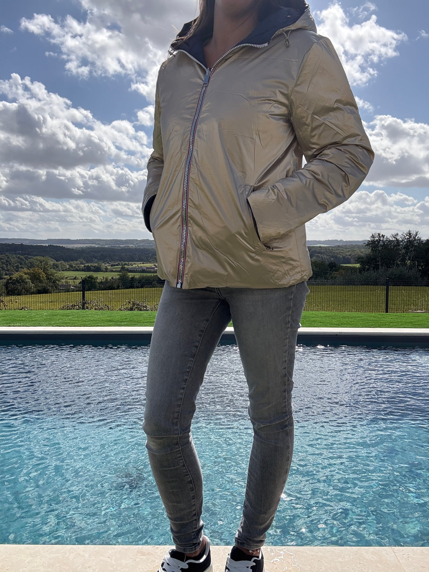Doudoune manteau imperméable court réversible matelassé bleu marine doré