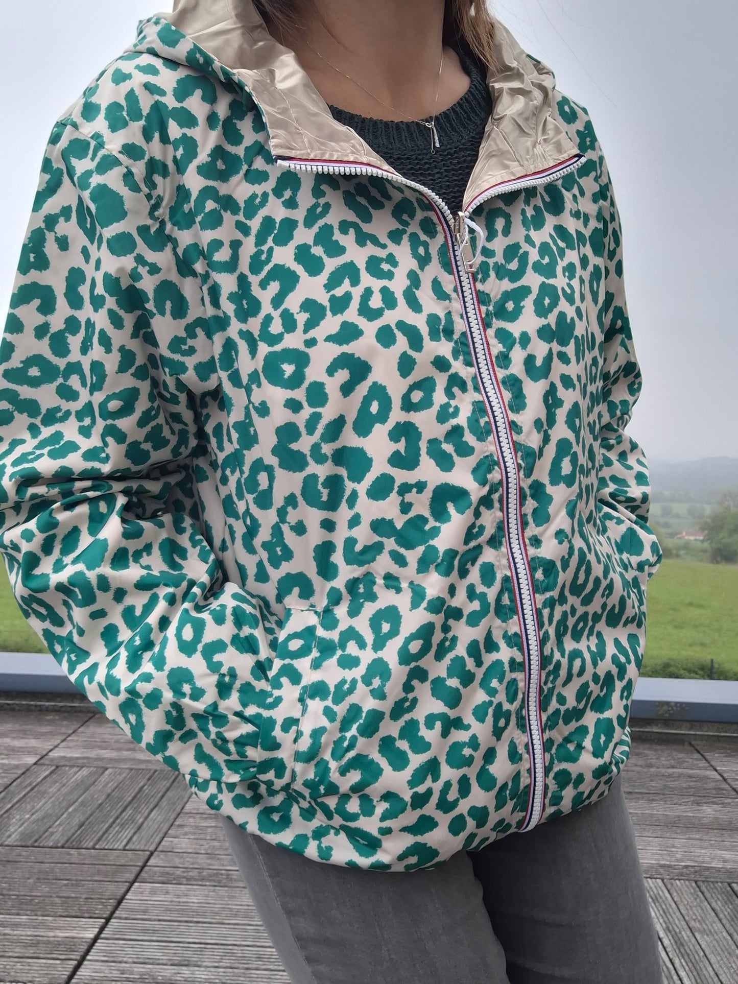 Escandelle - Parka imperméable courte Léopard vert réversible doré