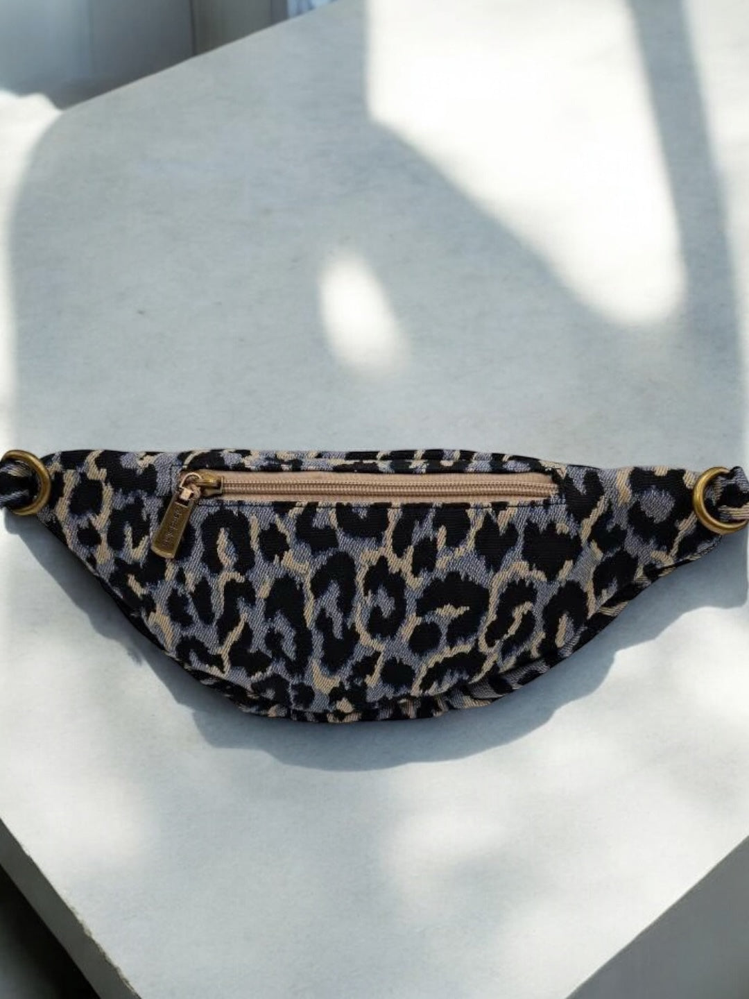 Sac banane en tissu à motif léopard bleu 2 poches