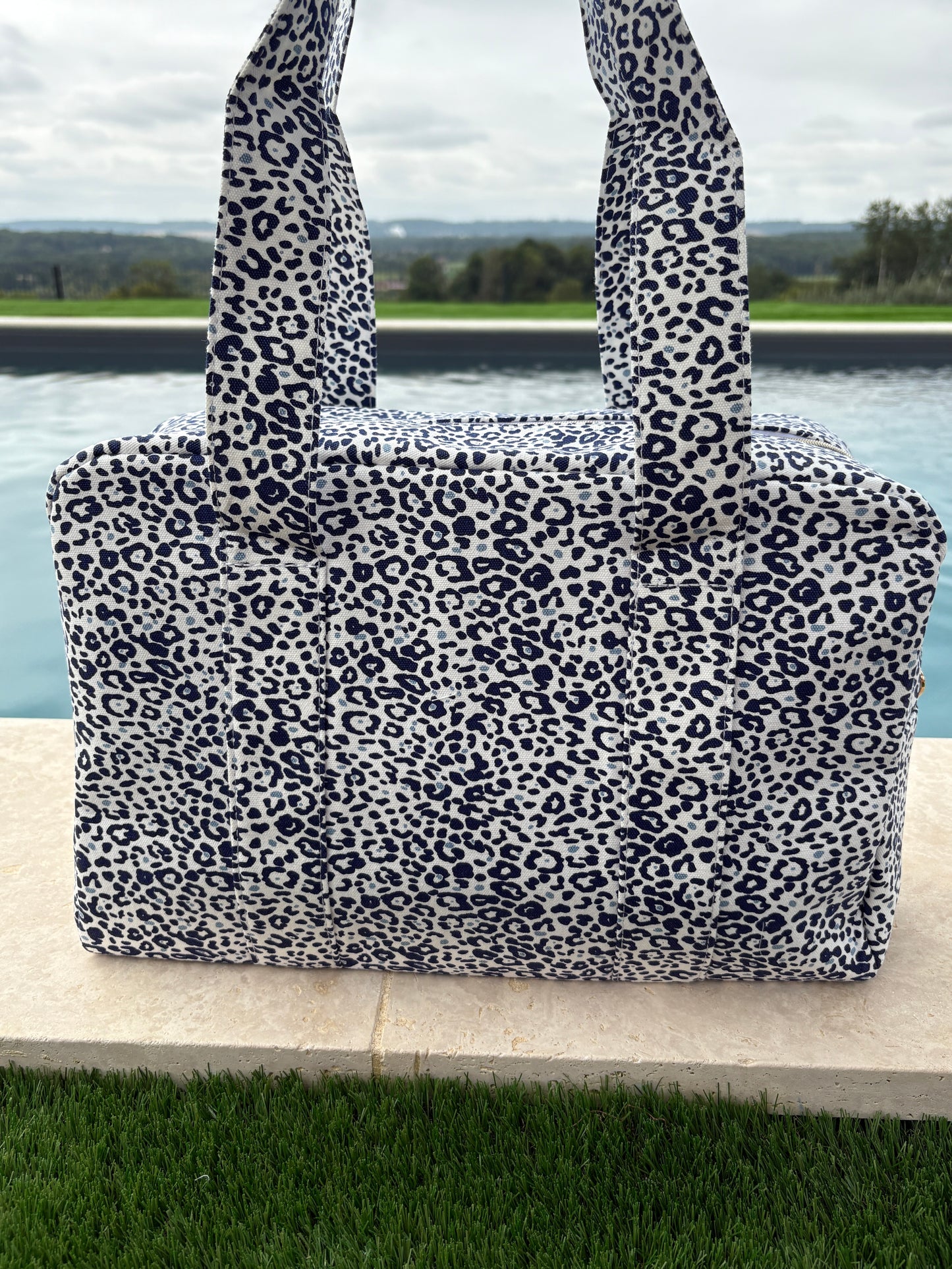 Sac week-end de voyage polochon coton fin léopard bleu marine blanc