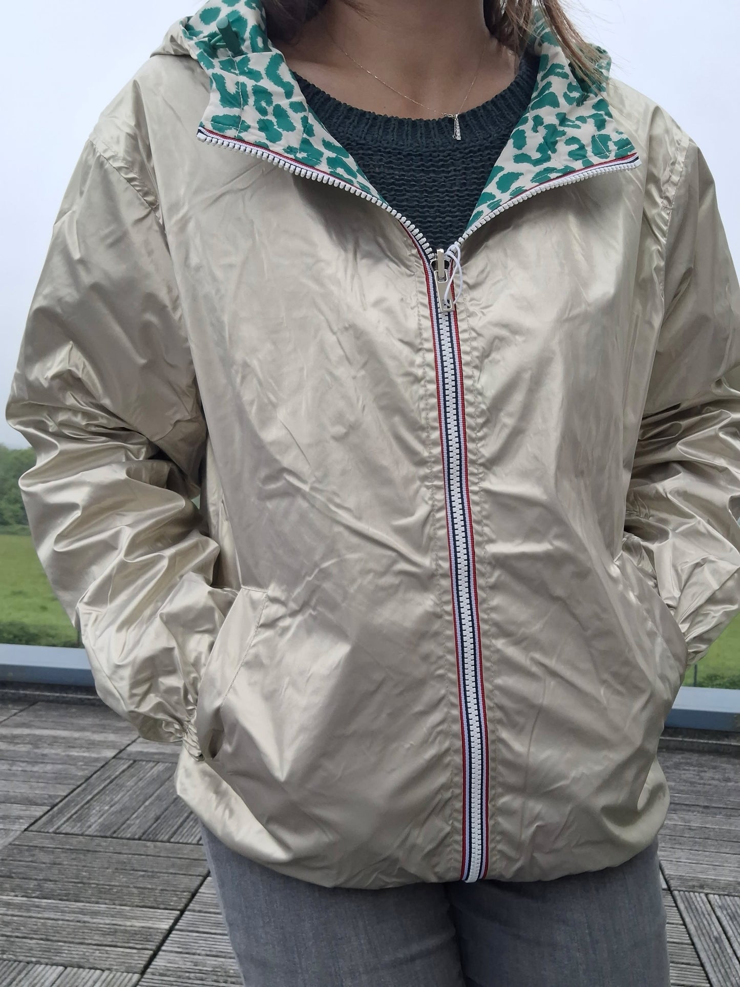 Escandelle - Parka imperméable courte Léopard vert réversible doré