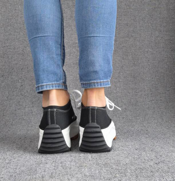 Chaussures baskets basses plate-forme toile noir et blanc