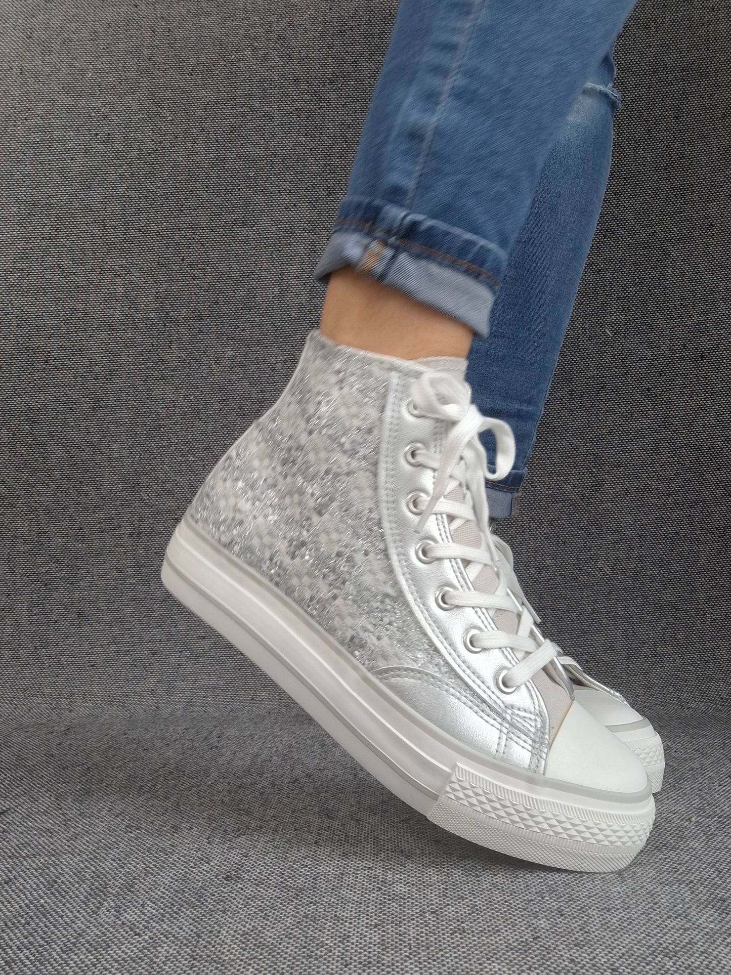 Chaussures baskets hautes en tweed argenté style converse