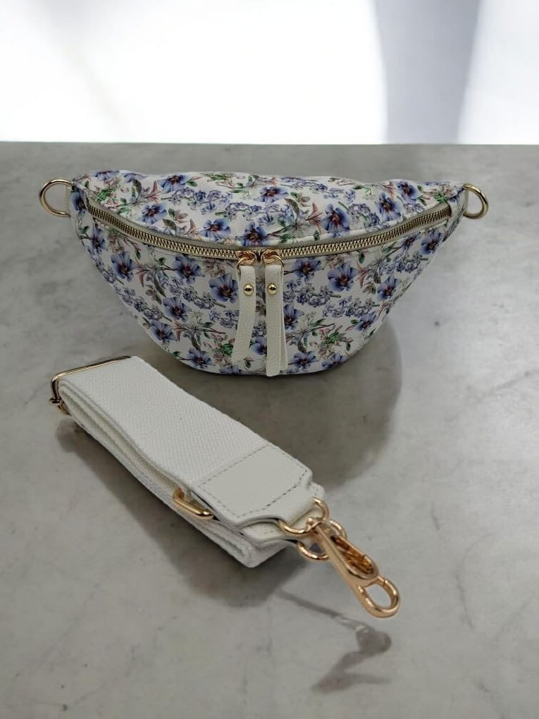 Sac banane en tissu coton liberty blanc à motif floral à tons bleus
