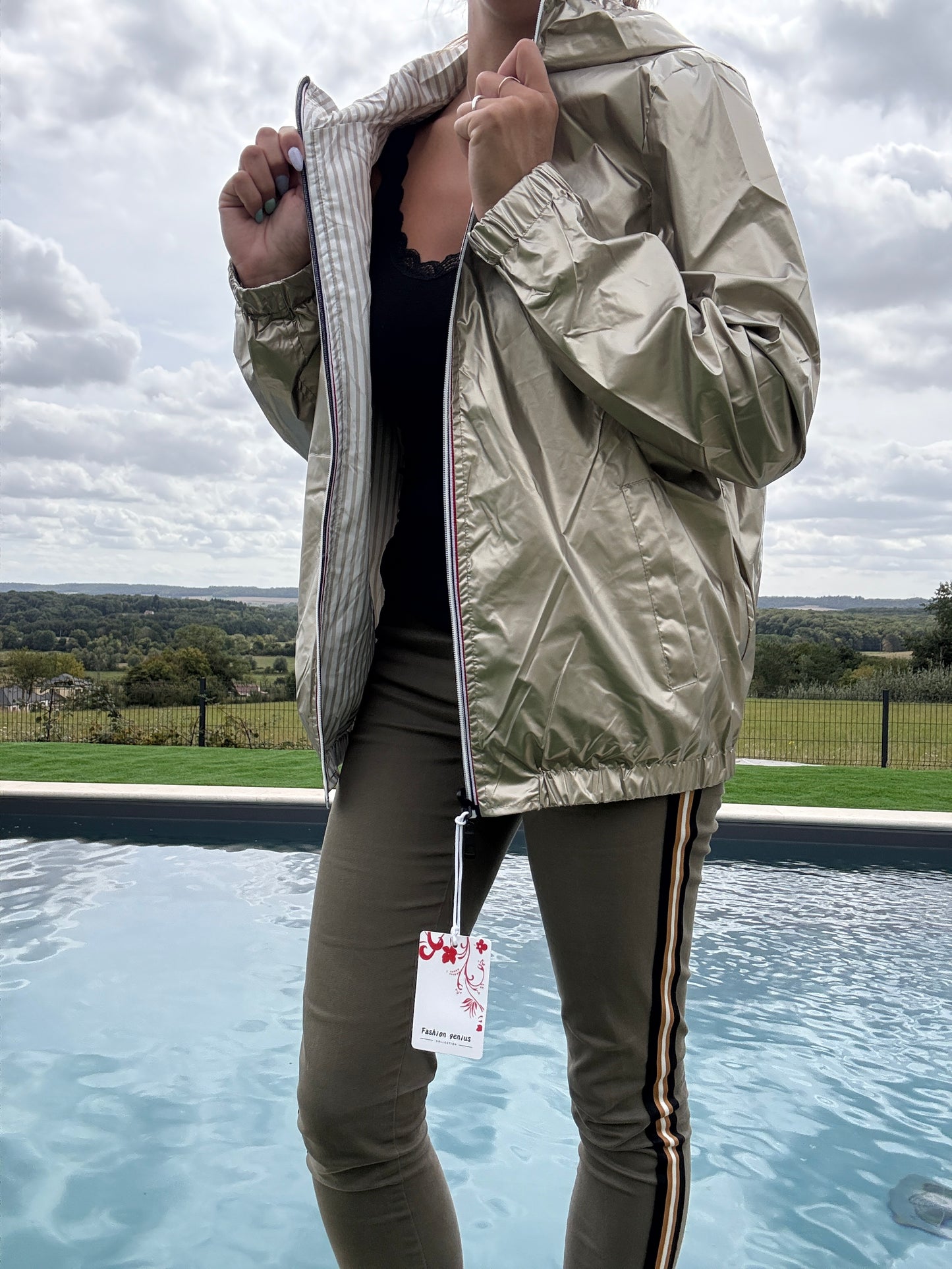 New Lolo - Manteau court mi fesses léger imperméable réversible doré capuche intérieur marin beige blanc