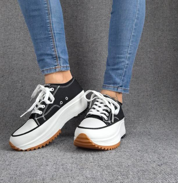 Chaussures baskets basses plate-forme toile noir et blanc