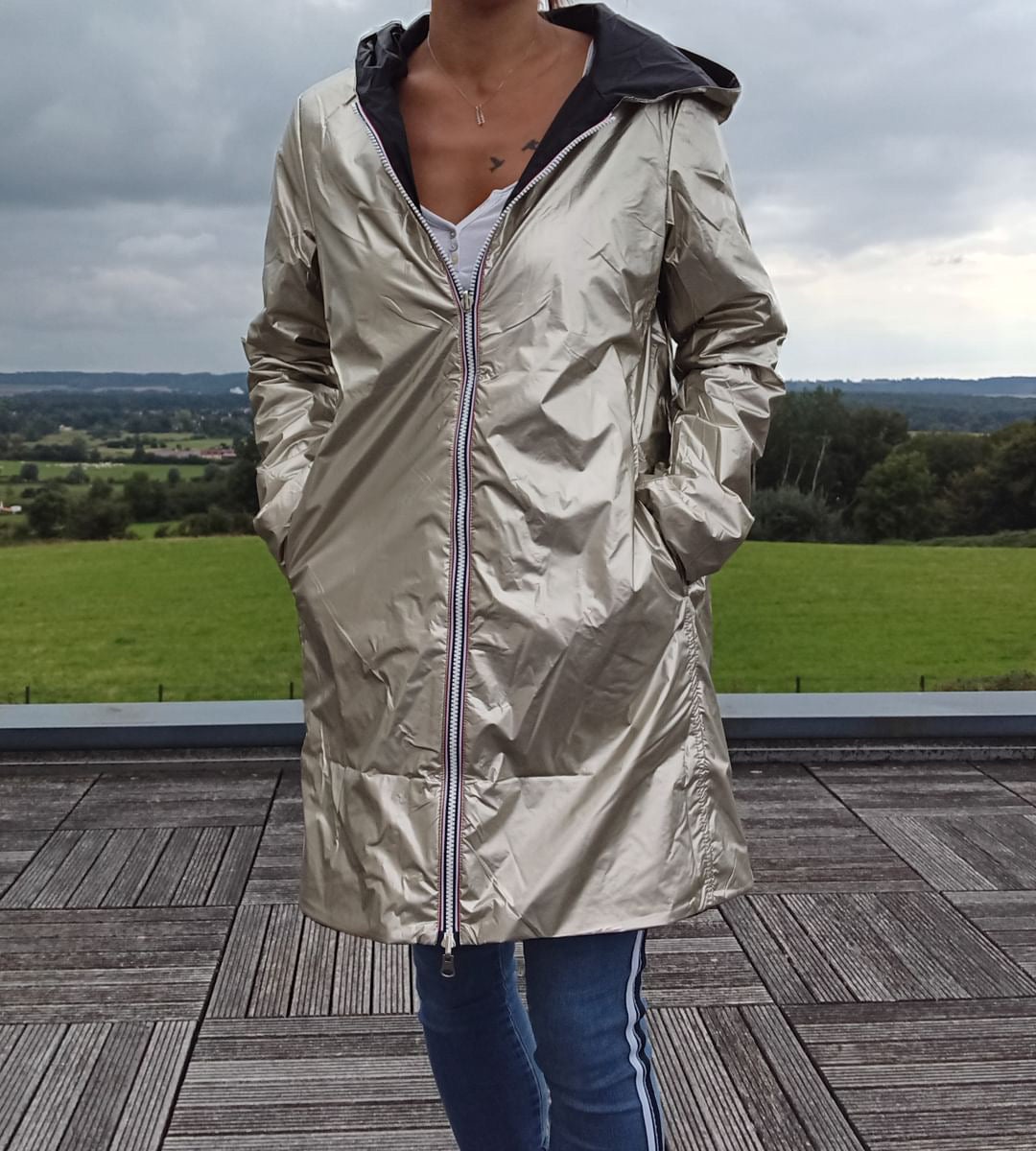Laura Jo - Imperméable réversible long mi-saison garnissage ouate couleur noir / doré - Curvy