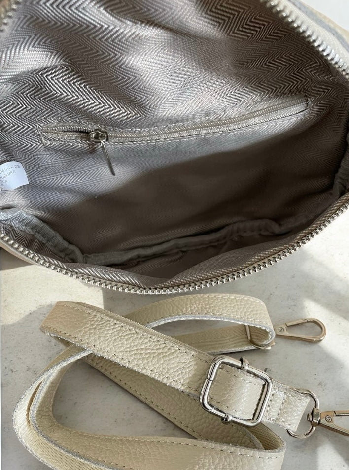 Sac banane en cuir mat italien couleur blanc écru