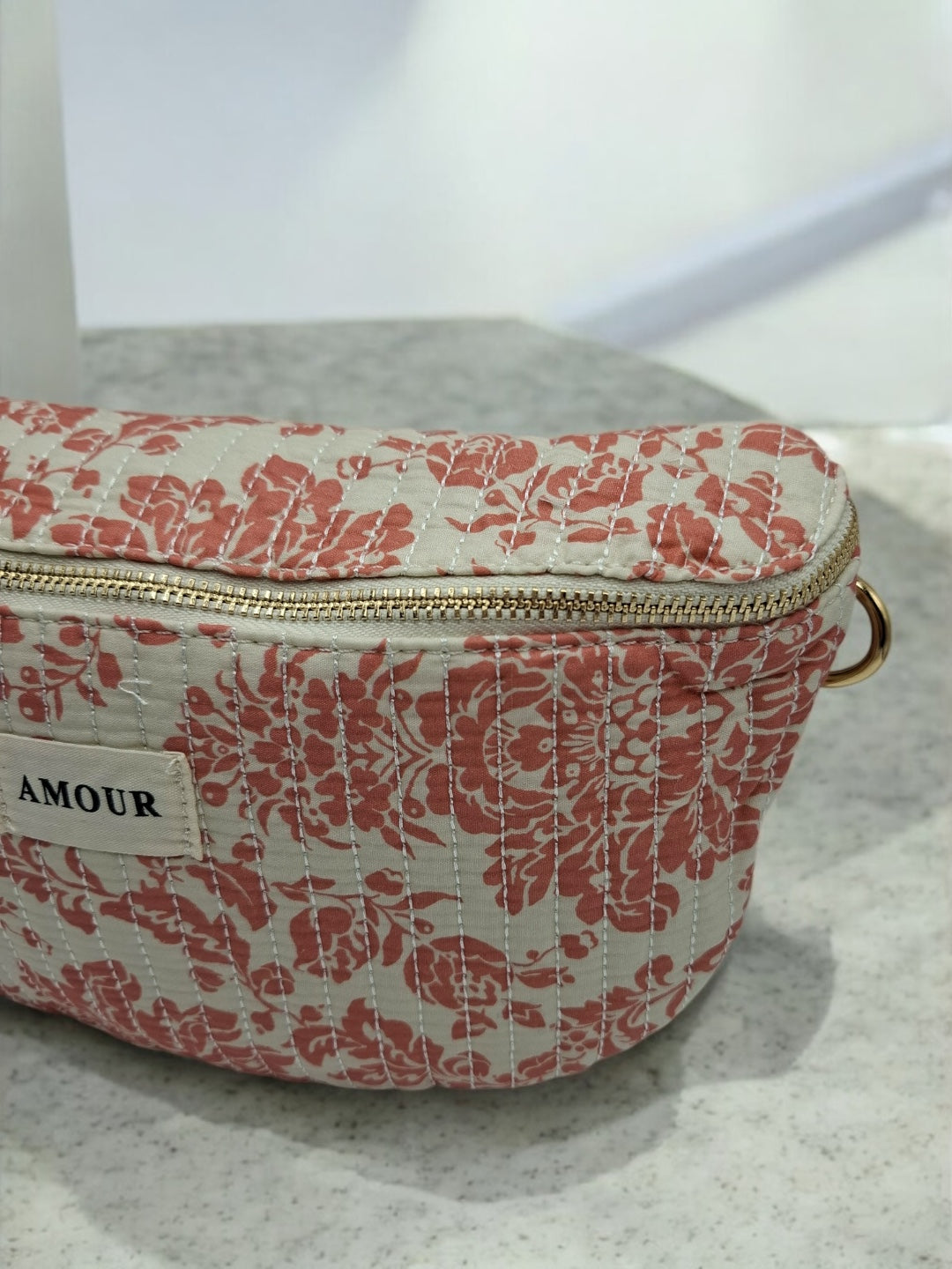 Sac banane coton matelassé blanc liberty fleuri corail creme