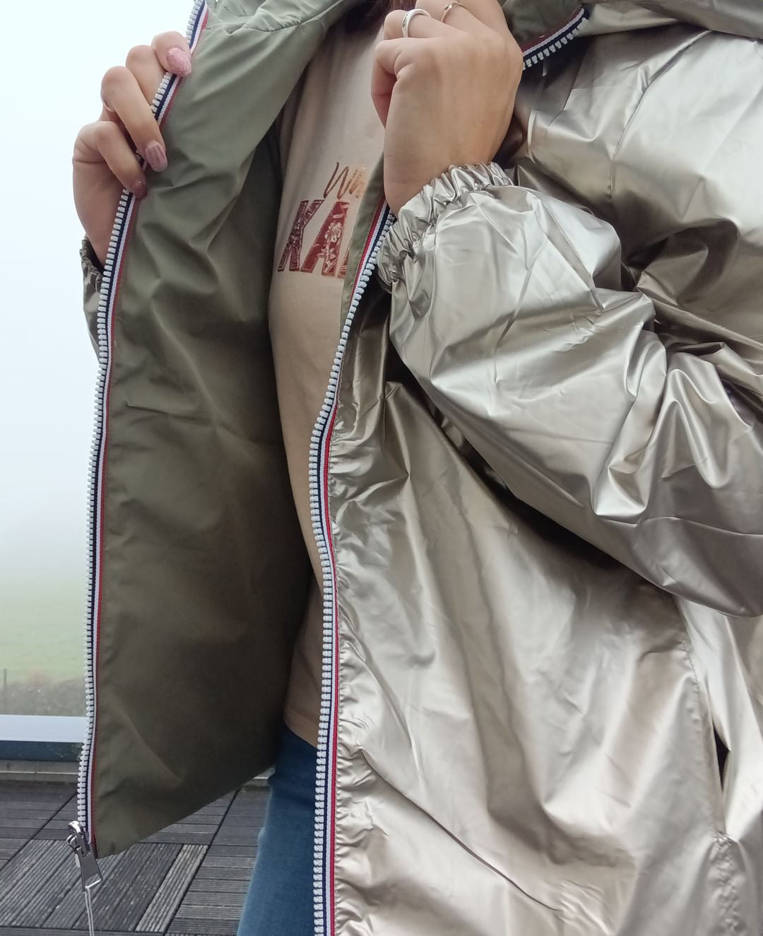 Melya Melody - Manteau court léger imperméable kaki réversible doré