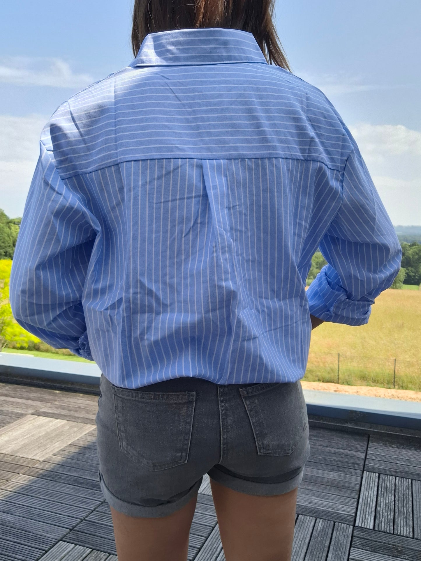 Chemise coton manches longues rayée bleue avec un cœur rouge