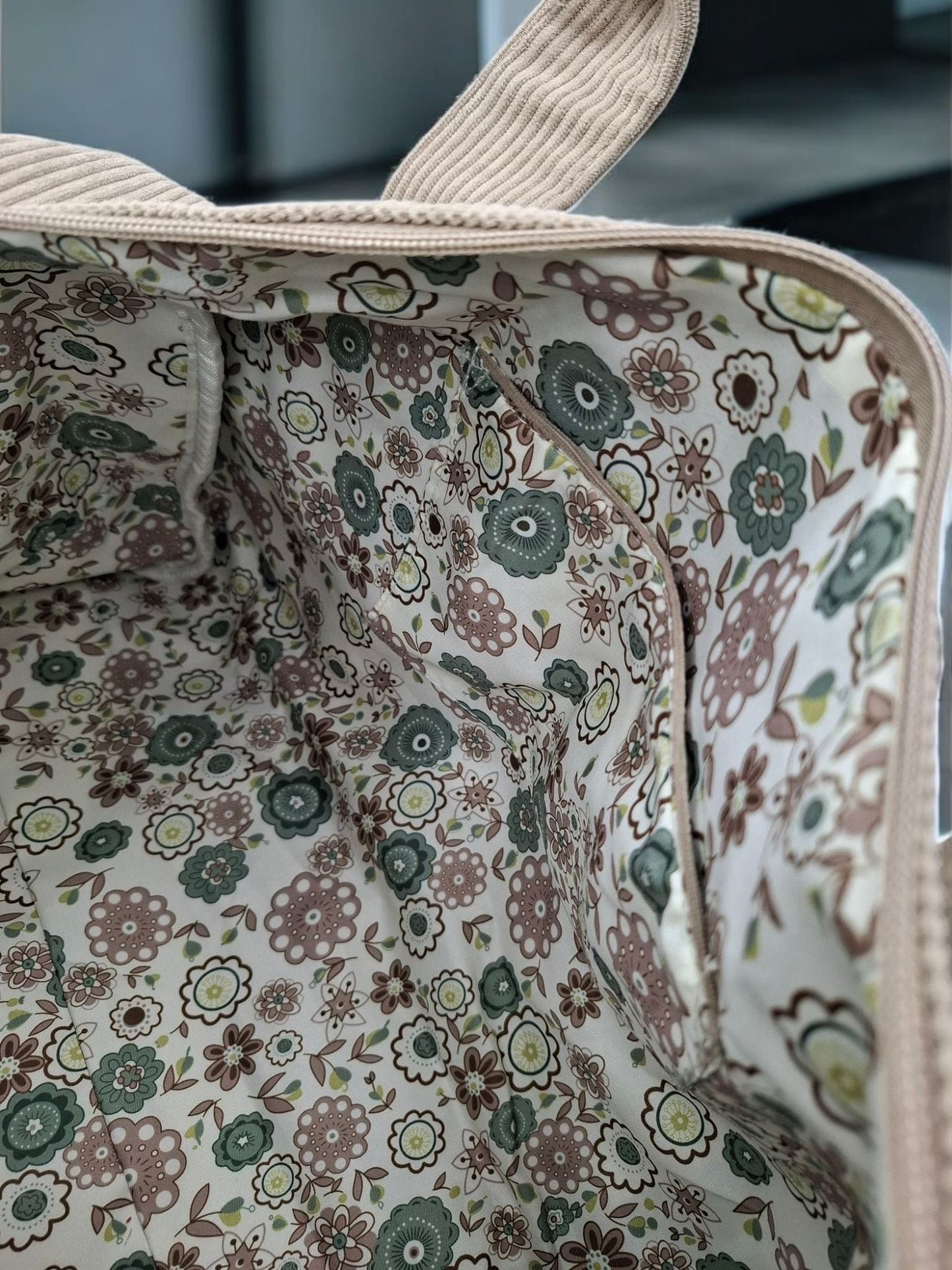 Sac week-end polochon beige effet velours cotelé avec sangle unie