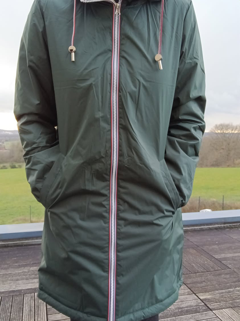 Laura Jo - Imperméable long doublé en fausse fourrure cordon tricolore couleur vert forêt