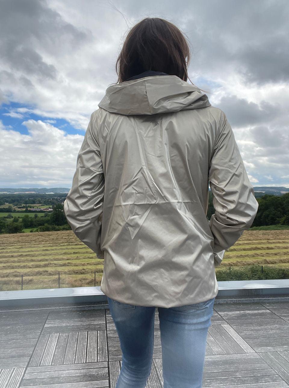 Laura Jo - Imperméable réversible court sans garnissage ouate mi-saison couleur noir/doré