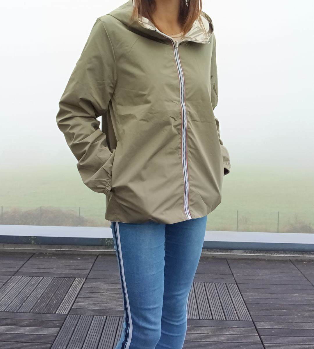Melya Melody - Manteau court léger imperméable kaki réversible doré