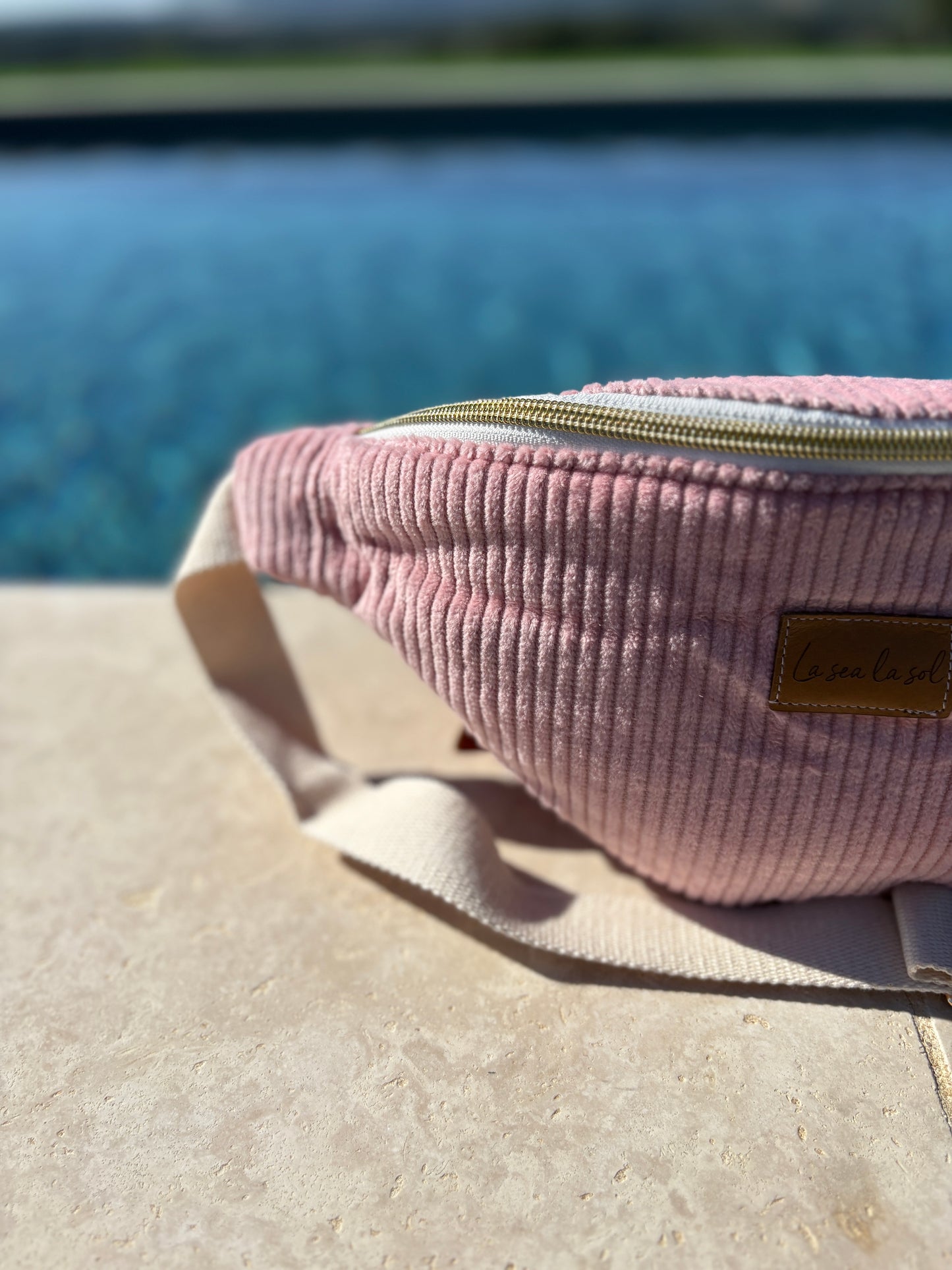 Sac banane tout velours rose pâle fait main