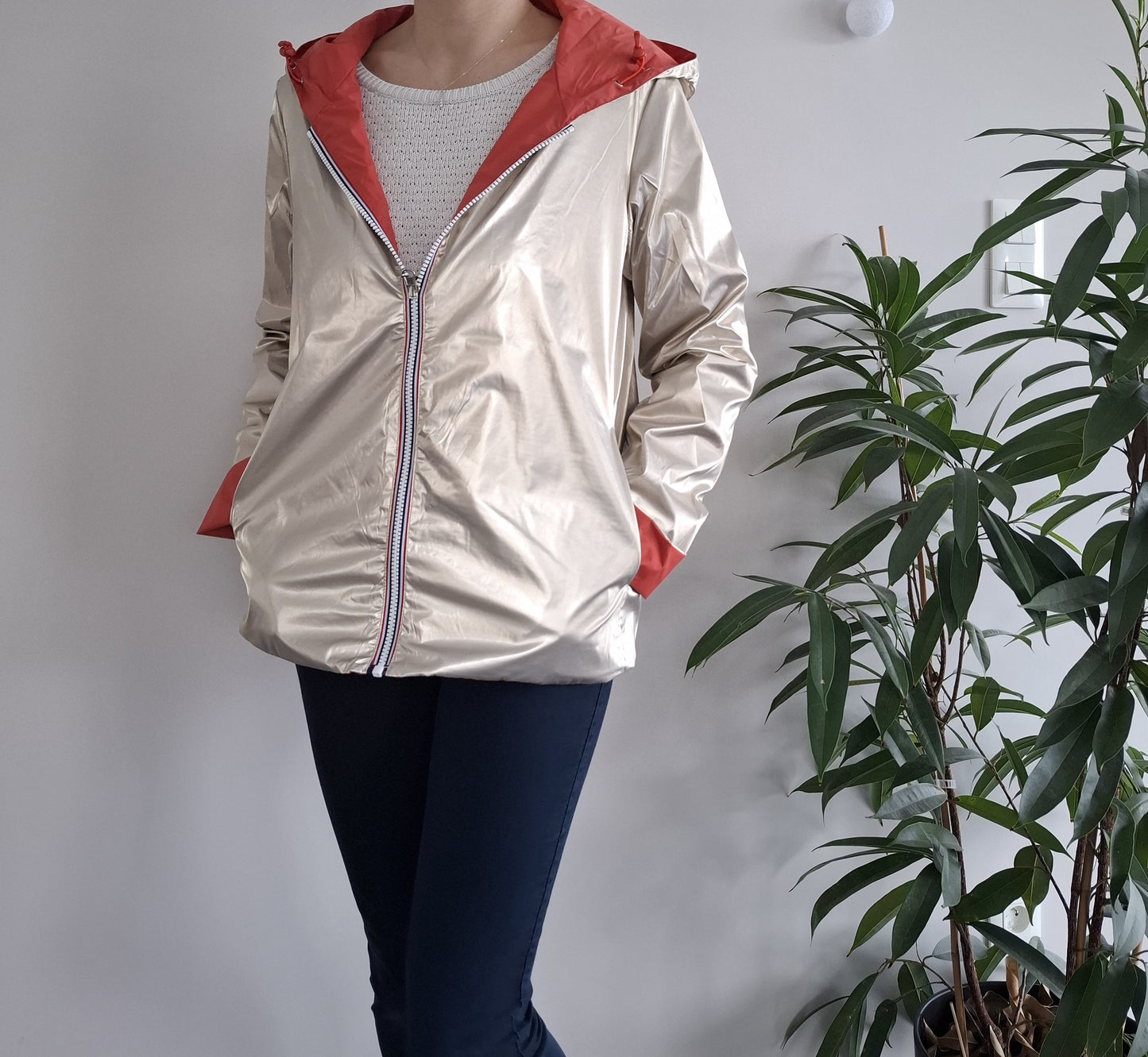 Laura Jo - Imperméable réversible court sans garnissage ouate couleur corail/doré