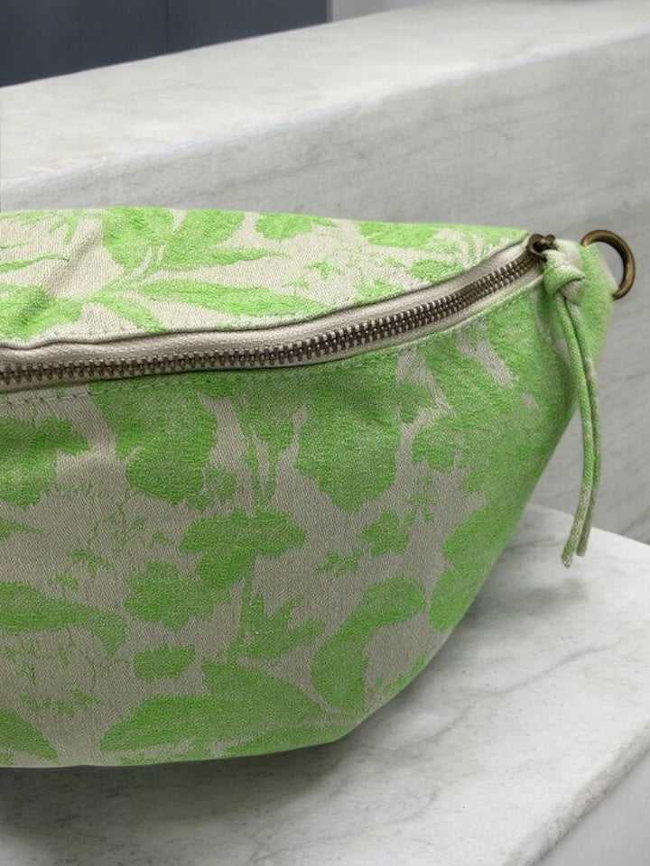Sac banane XL tissu style toile de jouy vert pomme creme