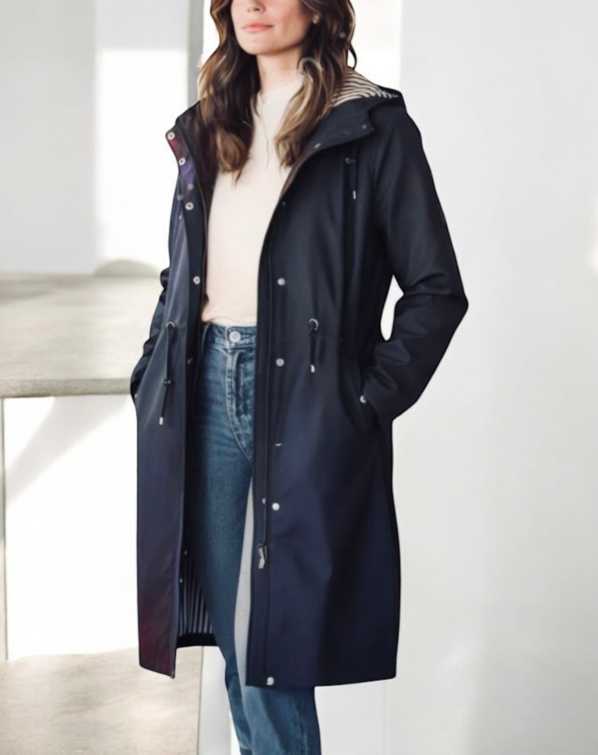 Manteau long imperméable fourré type trench ciré hauteur genoux noir - Curvy