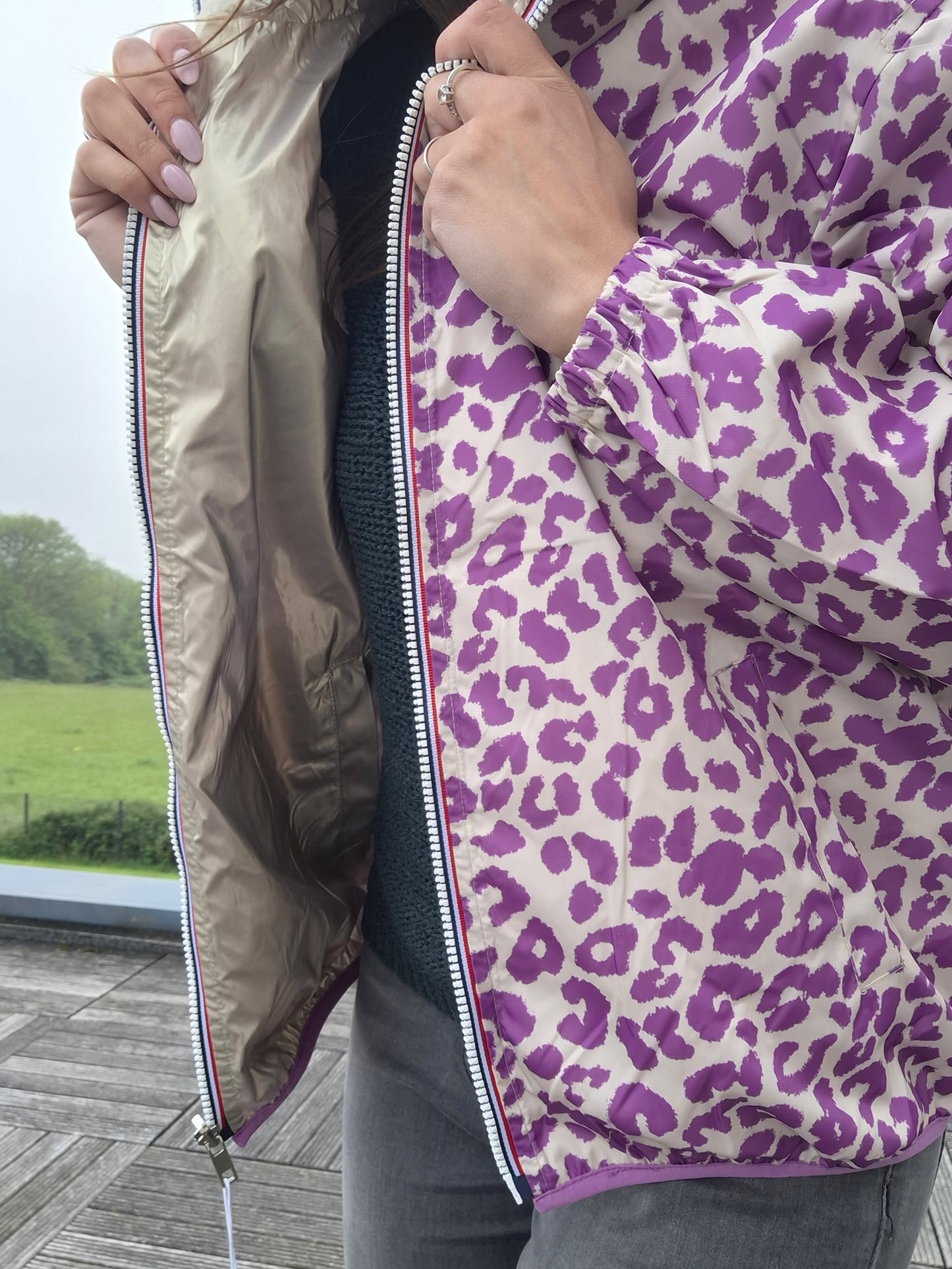 Escandelle - Parka imperméable courte Léopard violet réversible doré